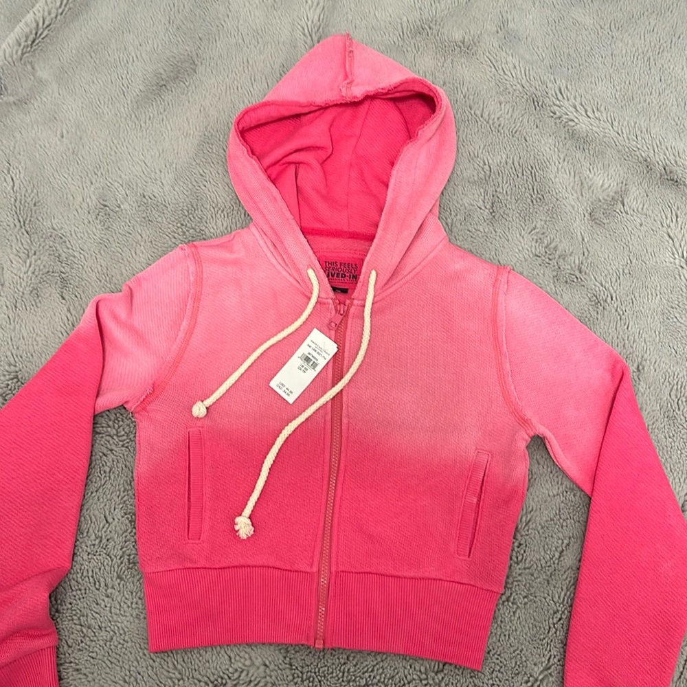 American Eagle zip up hoodie